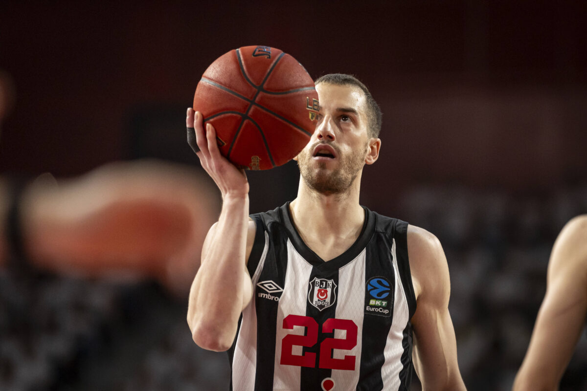 Παρελθόν από την Μπεσίκτας πρώην γκαρντ του Παναθηναϊκού
