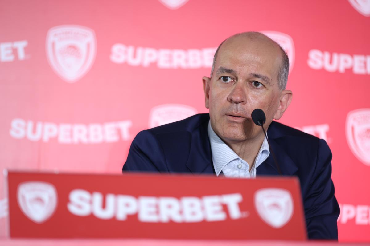 Η ατάκα του Γιώργου Αγγελόπουλου για τον Κώστα Παπανικολάου και την ανανέωση