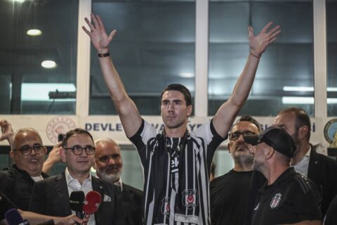 Νέο «μπαμ» στην Τουρκία – Στη Μπεσίκτας ο Βλάχοβιτς